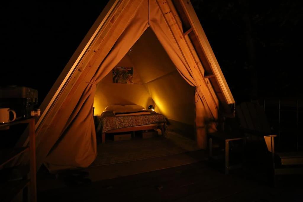Bohamia - Cozy A-Frame Glamp On 268 Acre Forest Retreat Talladega Exterior foto
